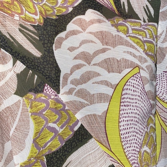 Traffic People semi sheer abstract floral blouse size small - Picture 3 of 9